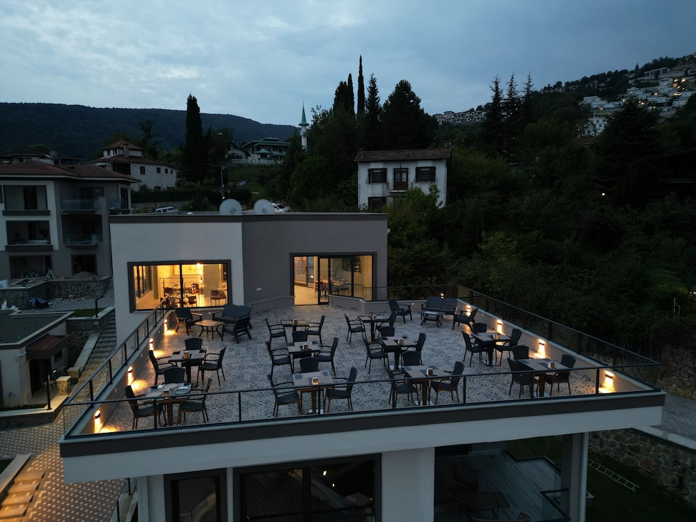 Best Western Plus Sapanca 2/48
