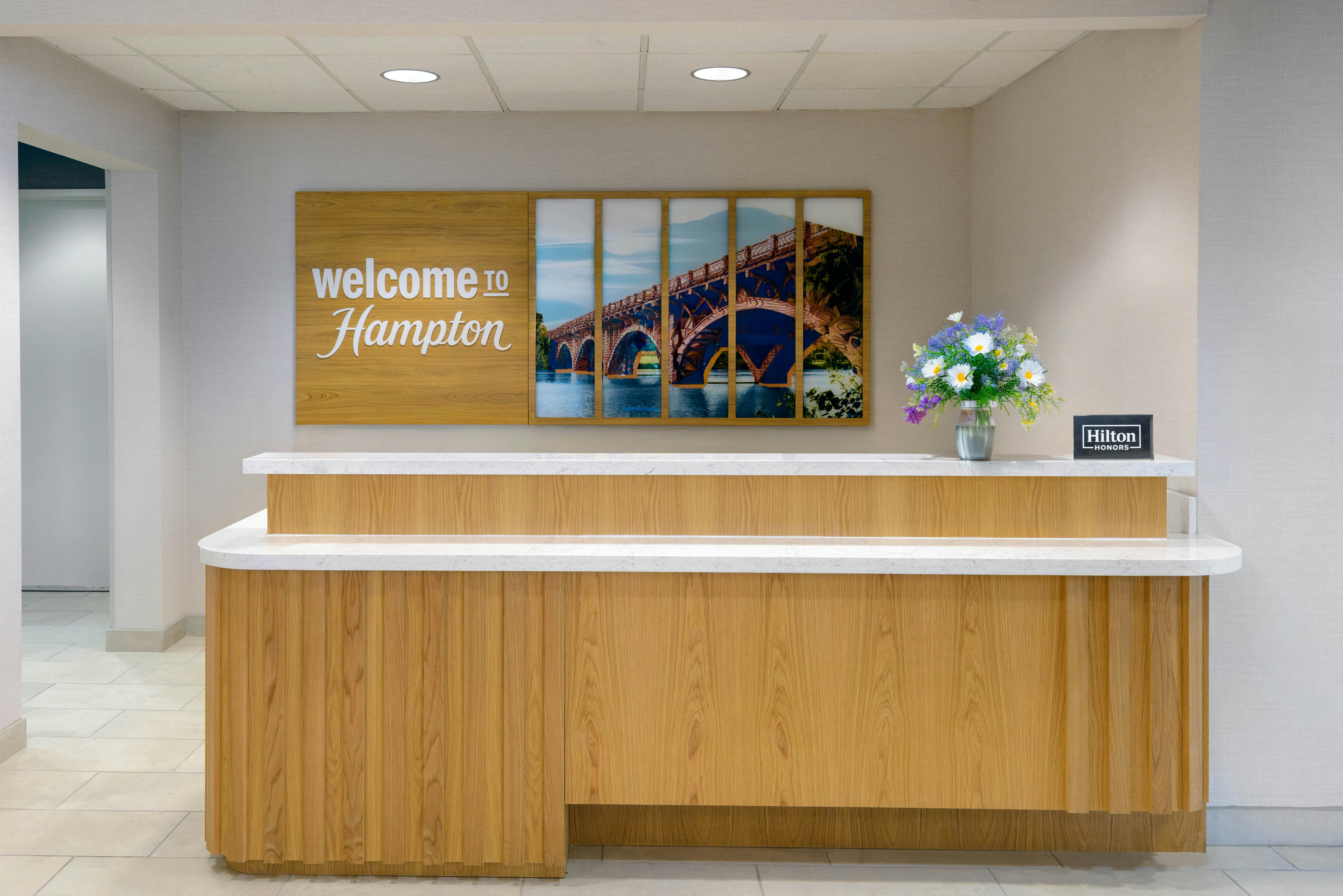 Hampton Inn And Suites Austin Airport 6/40