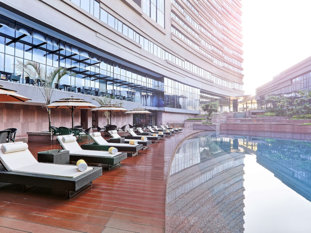 NOVOTEL KOLKATA HOTEL AND RESIDENCES 40/74
