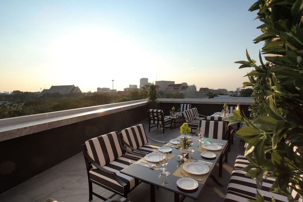 Villa De Khaosan 40/50