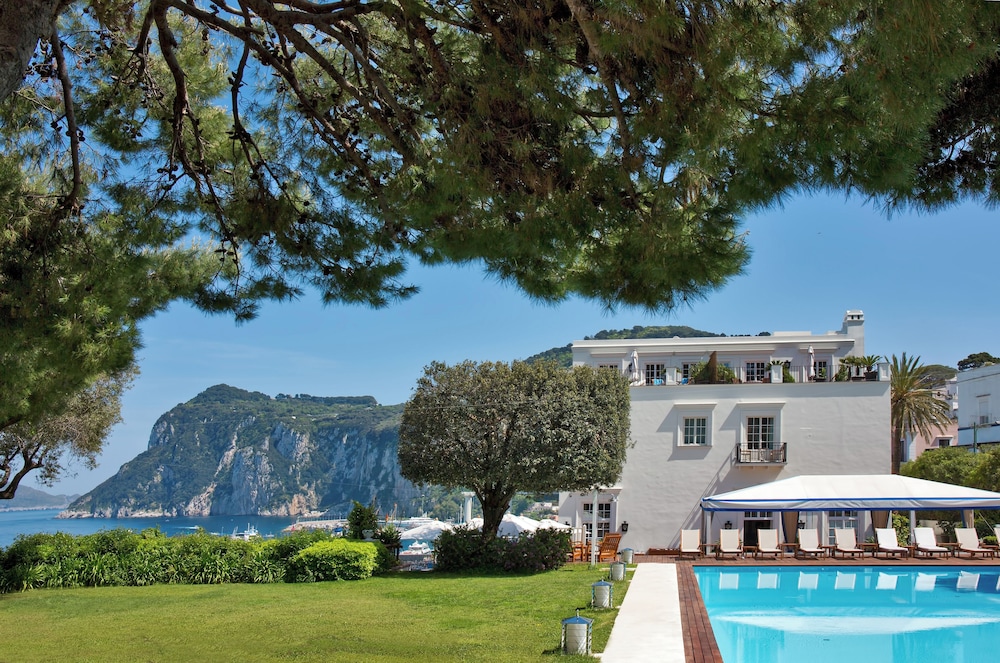 Jk Place Capri 40/50