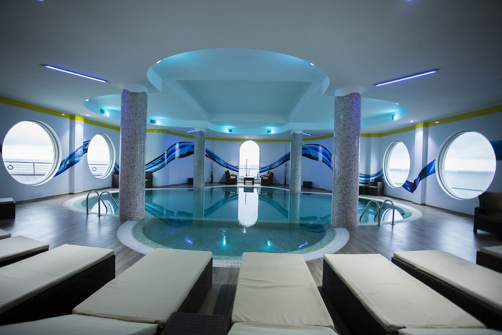 Castello Mare Hotel & Wellness Resort 78/102