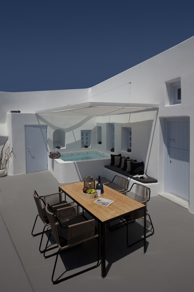 Anemolia Villa 24/30