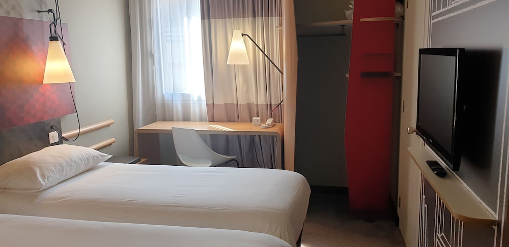Ibis Epernay Centre Ville 11/63