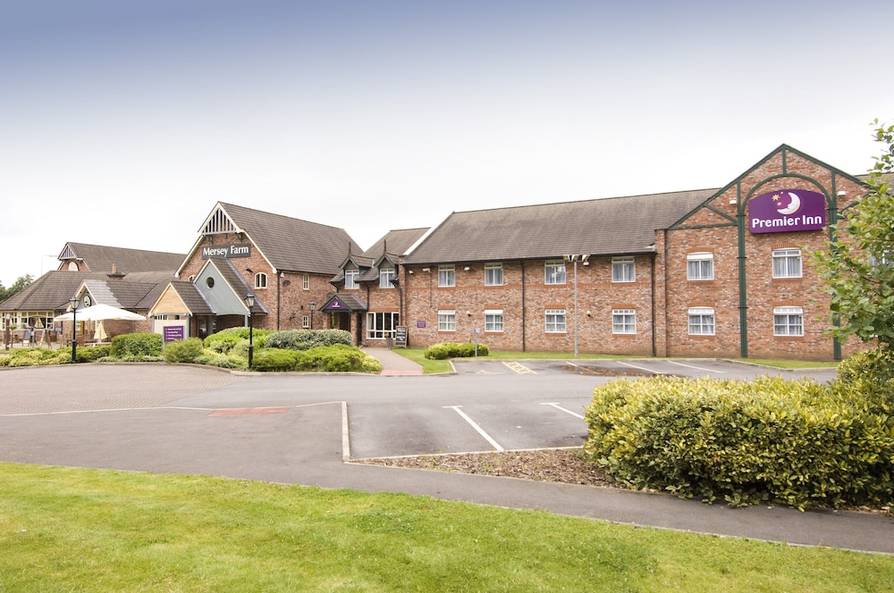 Premier Inn Manchester (Sale) 9/66