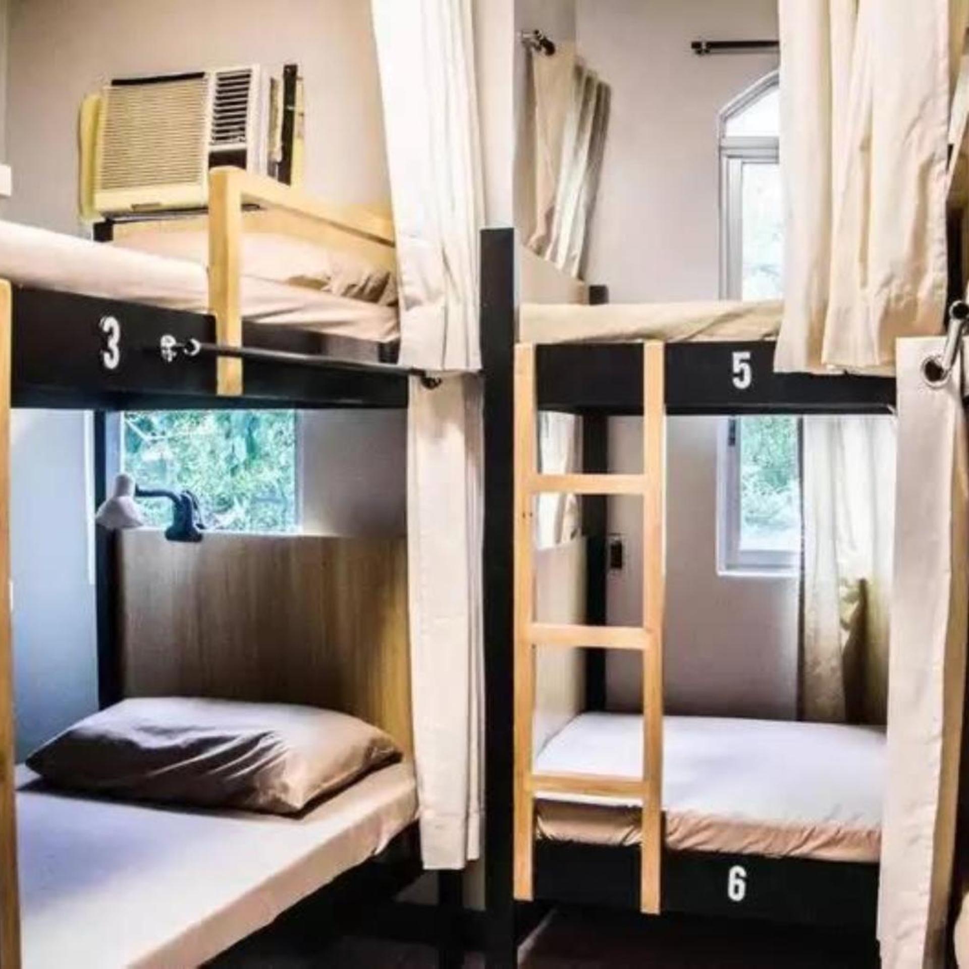Bunks Hostel - Adults Only 9/25