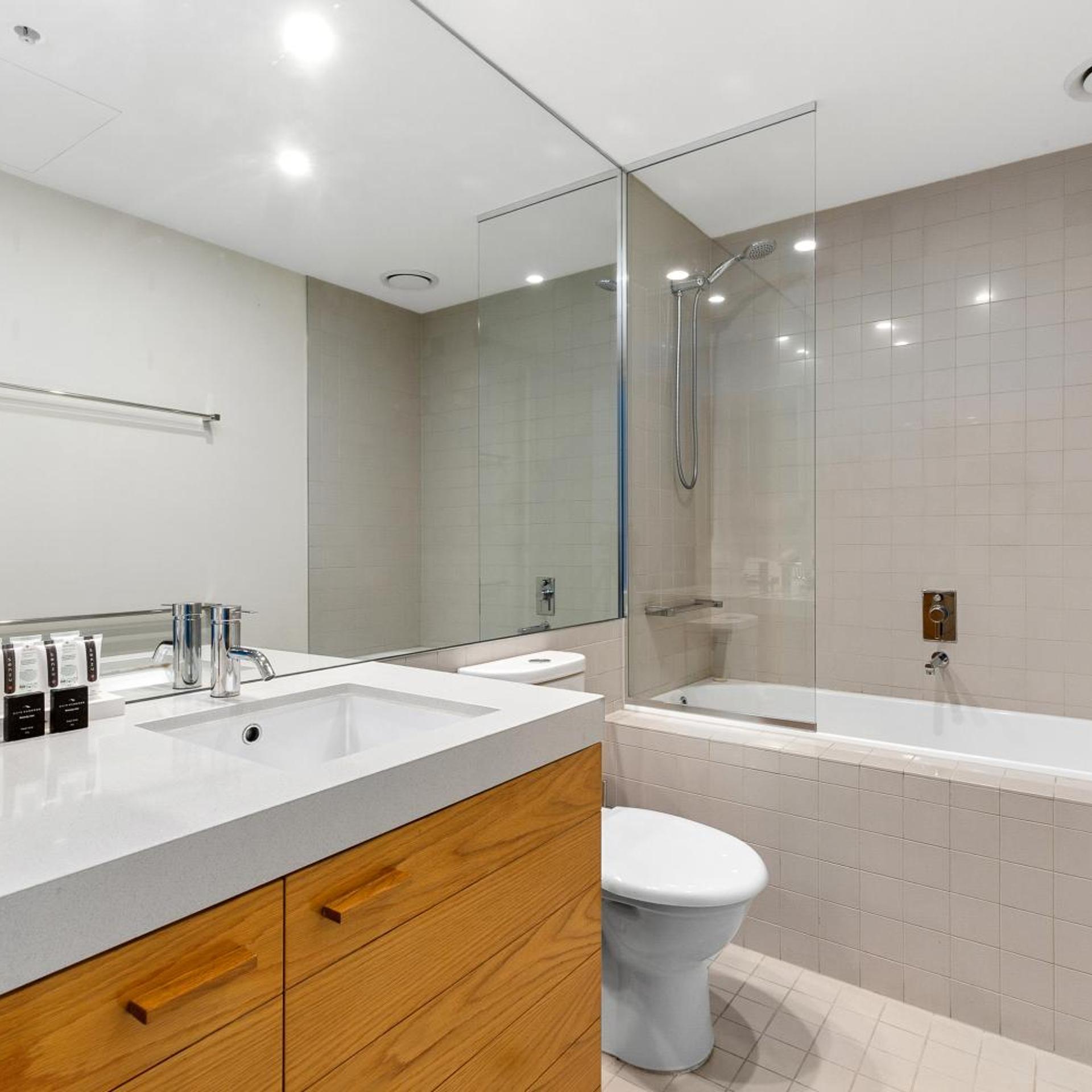 شقة ديلوكس بإطلالة على المرفأ بغرفة نوم واحدة، Docklands Private Collection of Apartments - NewQuay 9/10