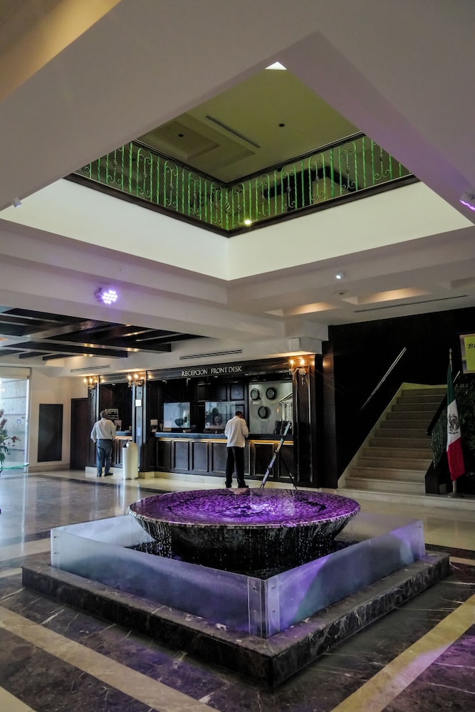 Hotel Royal Palace 17/56