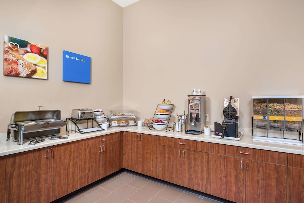 Comfort Inn Tonopah NV 26/36