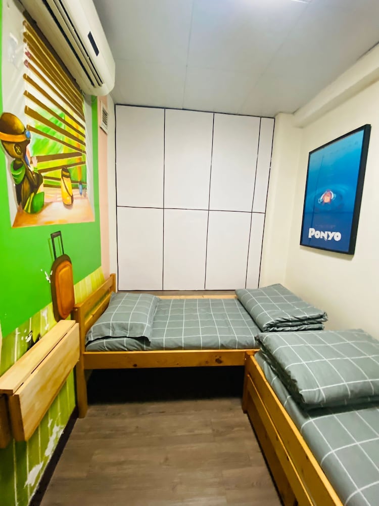 ALOHAS Hostel 31/37