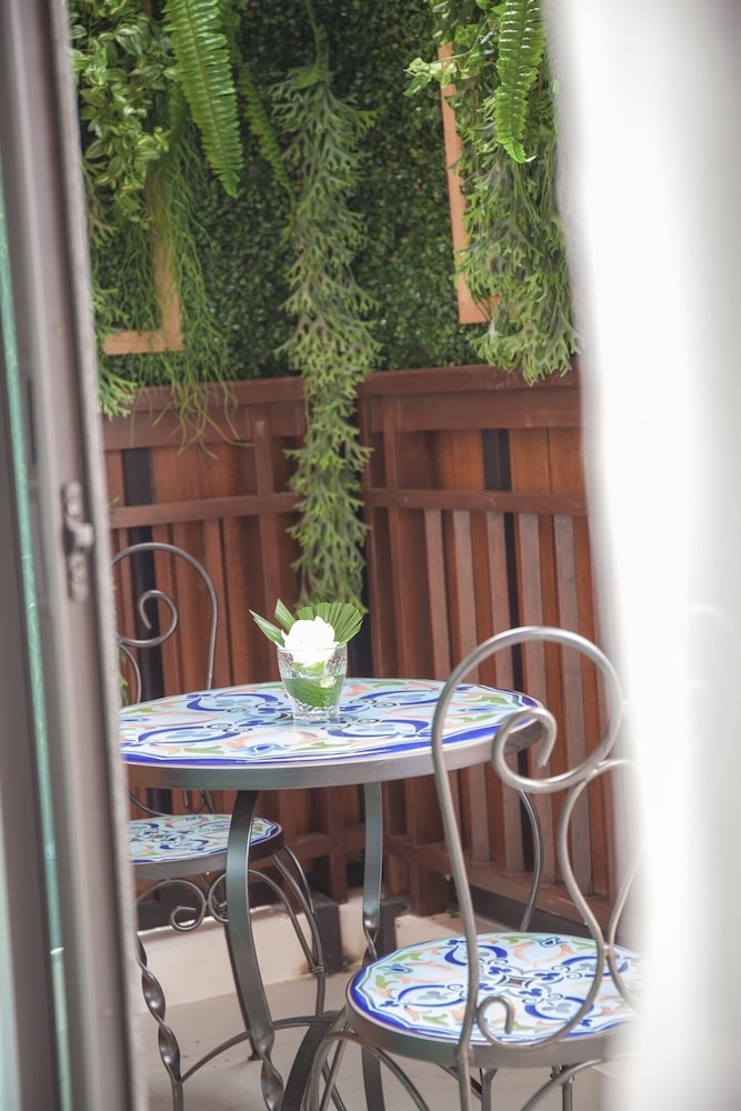 Jomkitti Boutique Hotel 41/51