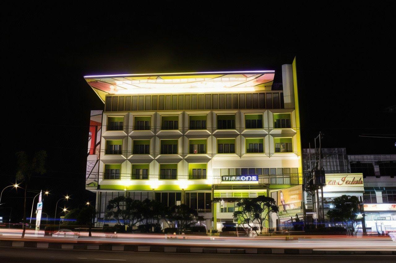Maxonehotels At Vivo Palembang 1/50
