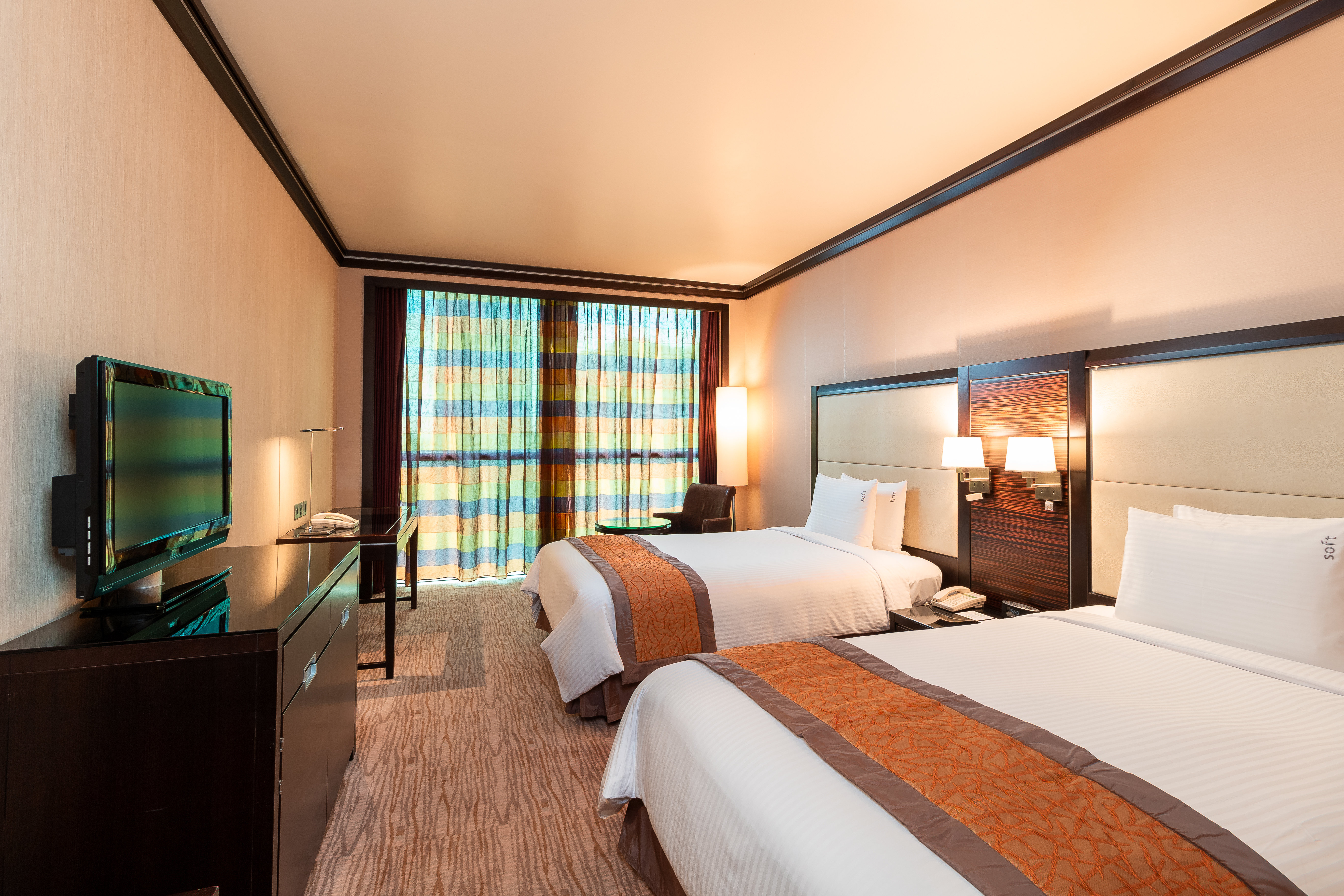 Holiday Inn Al Thuraya City 27/80