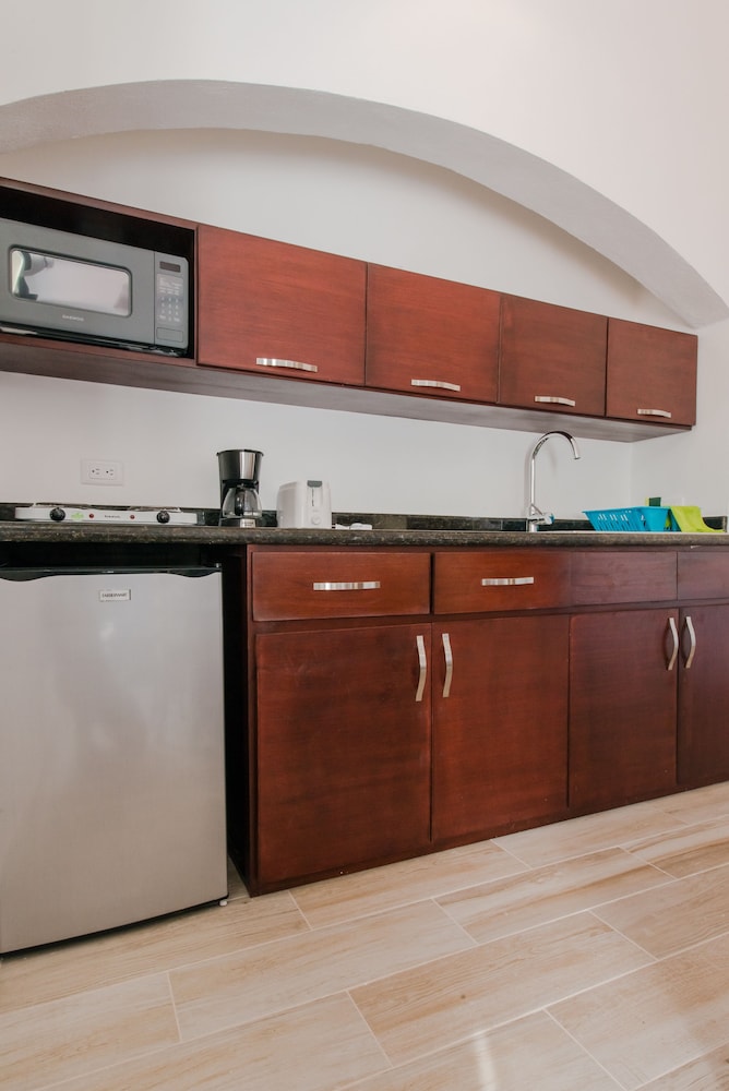 Villas Picalu Studios & Suites 4/50