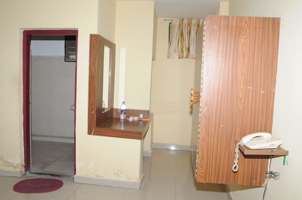 Hotel Chanma International 5/39