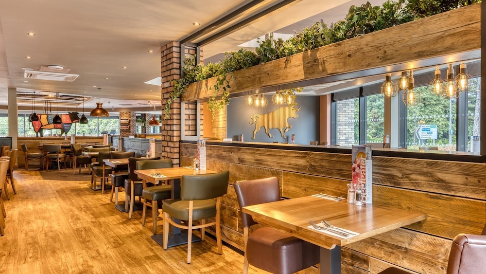 Premier Inn Bristol Parkway (M32) 41/58