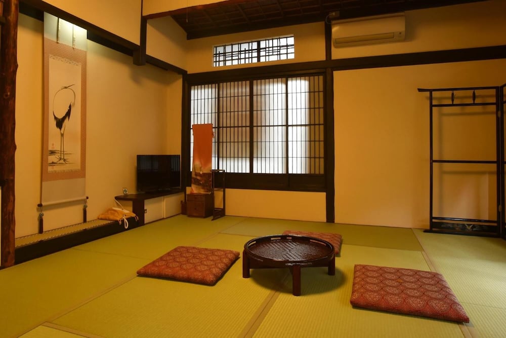 Yadoya Nishijinso 58/64