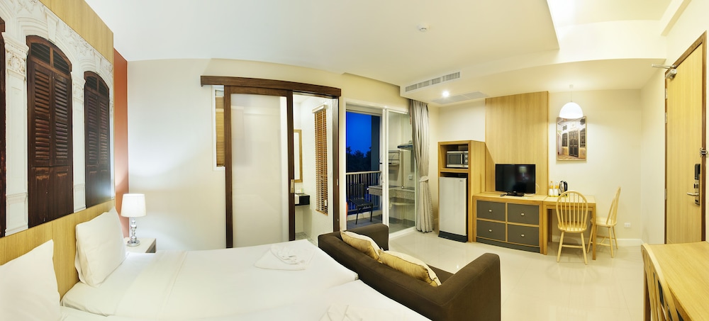 Ratana Apart-Hotel at Rassada 27/68