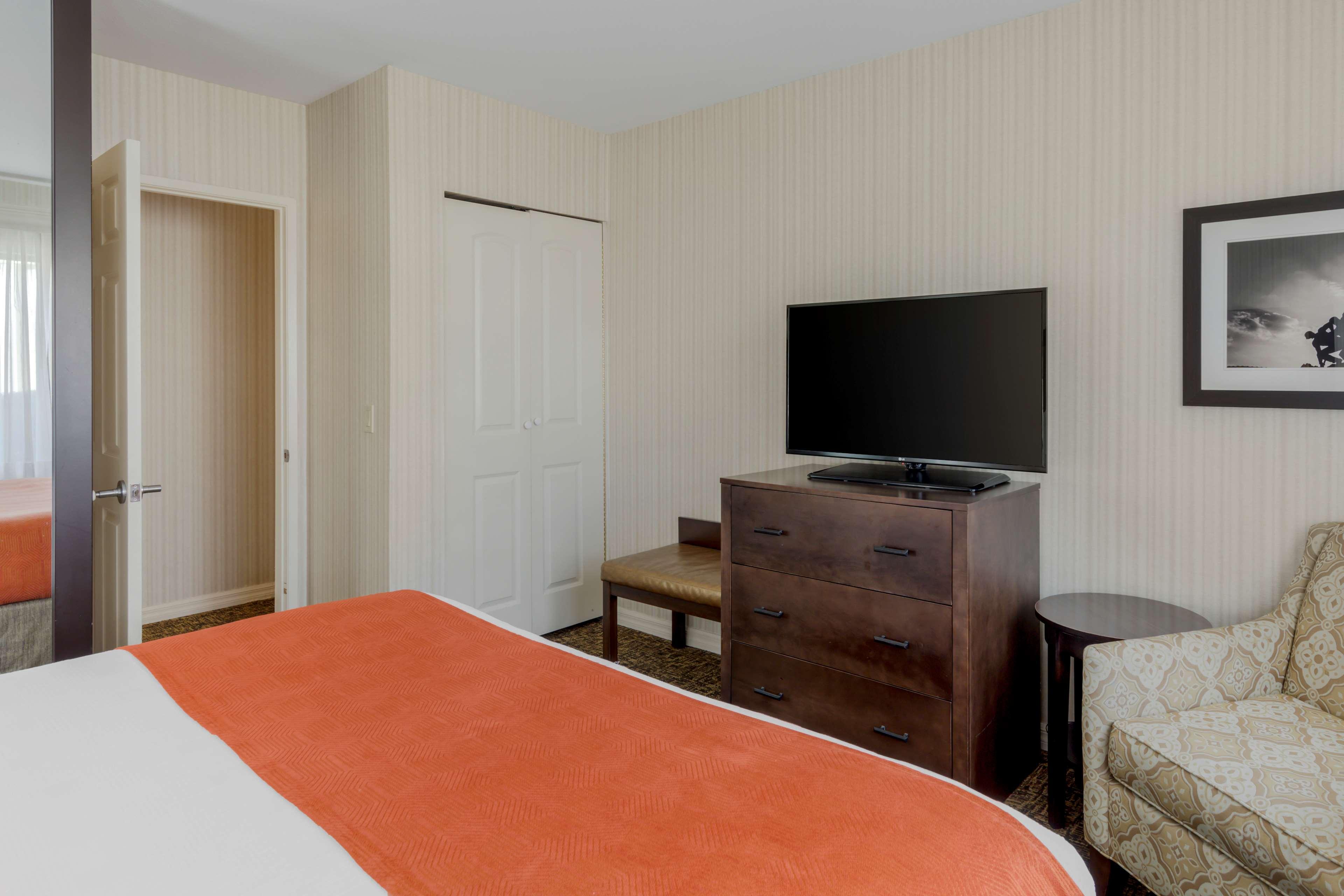 جناح بسرير كينج، Best Western Plus Big America 4/9
