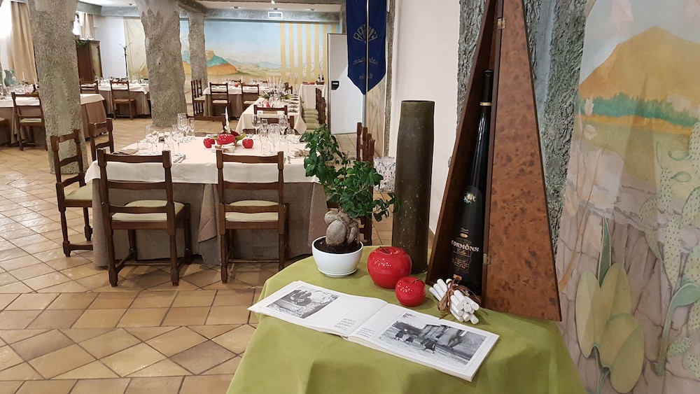 Hotel Ristorante La Campagnola 47/65