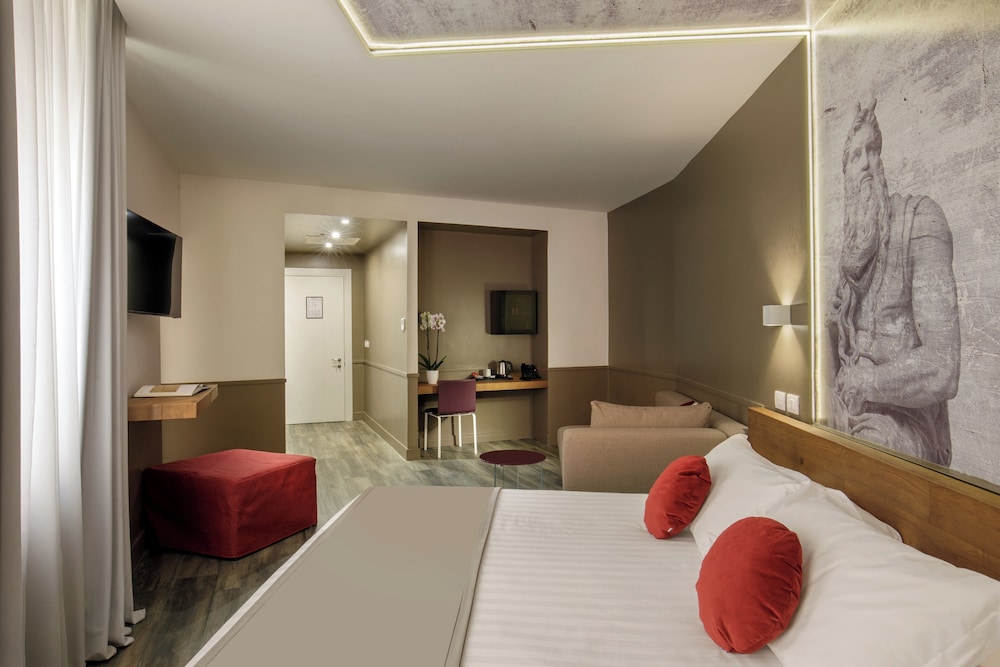 Hotel Regno 7/36