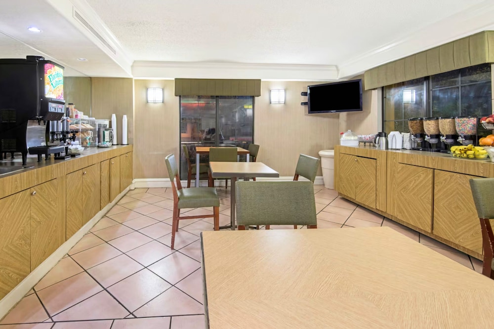 Garden inn and suites san antonio l 35 29/36