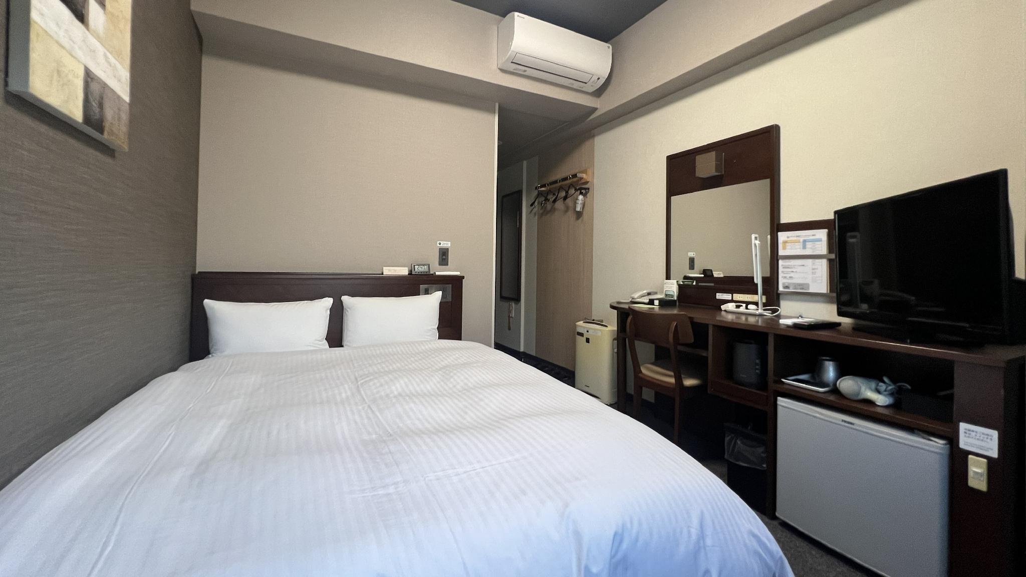 Semi Room, Exclusive, Semi Double Bed, Smoking