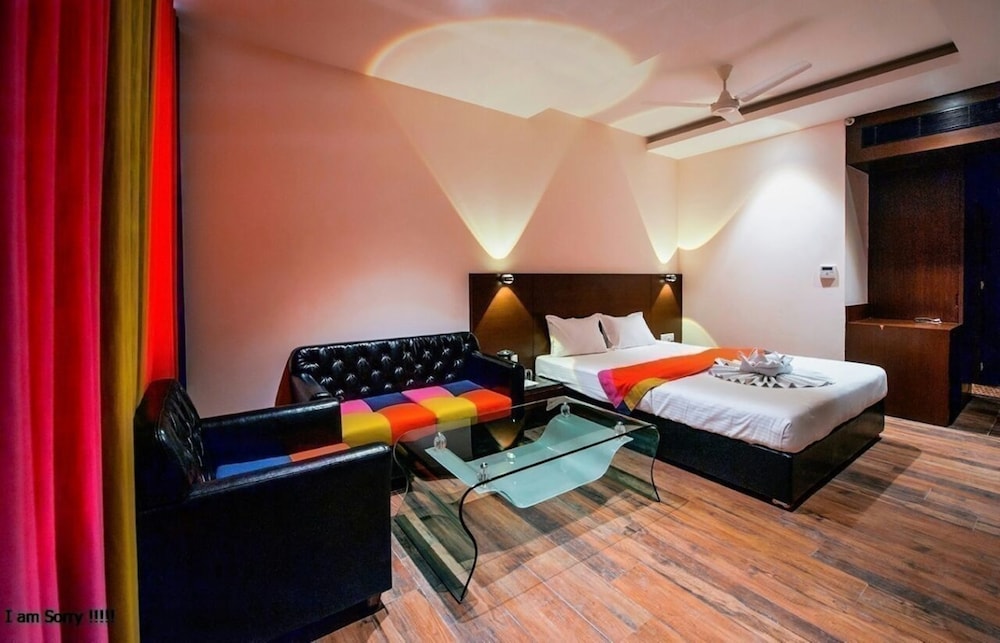 Hotel Atharva 4/17