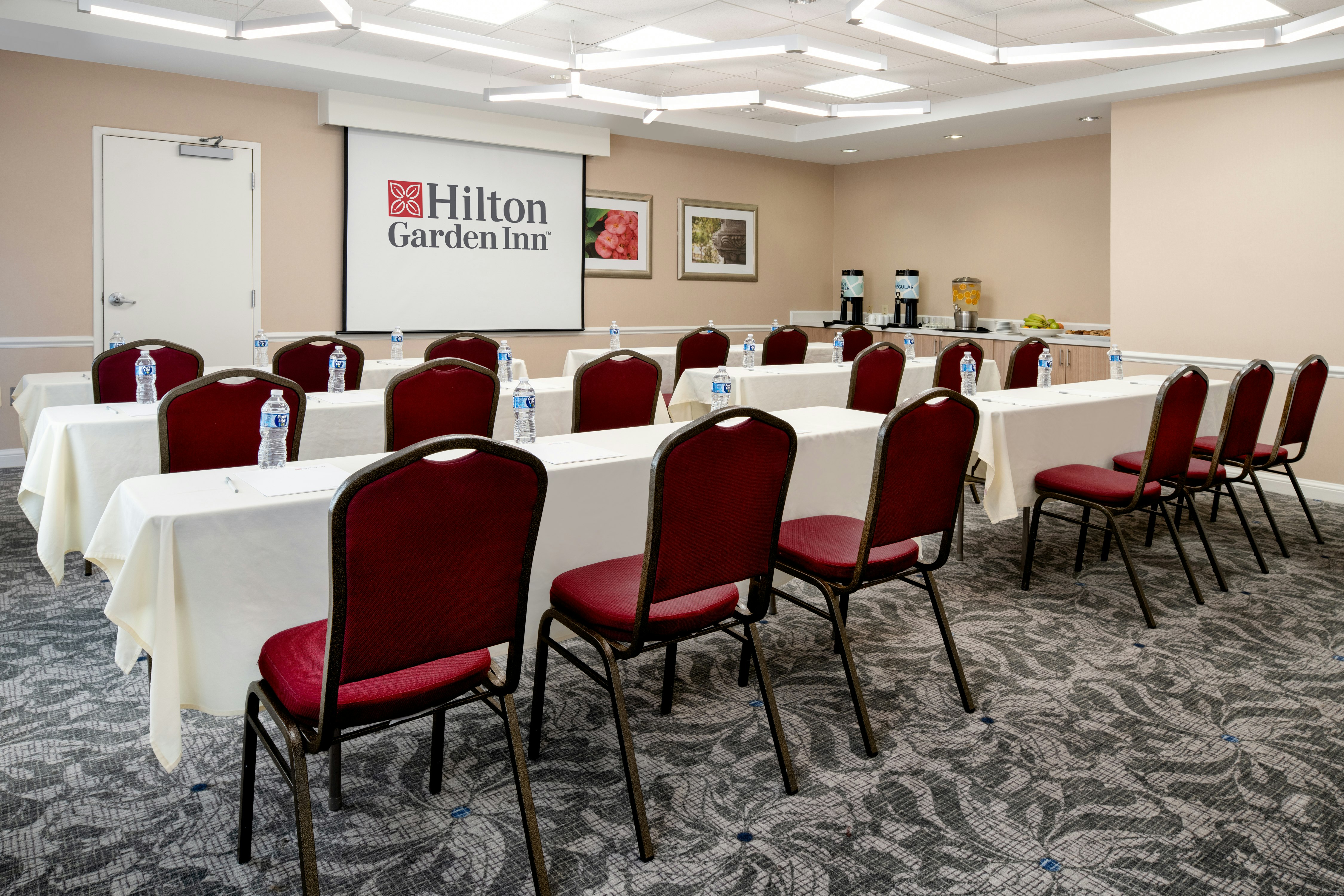 Hilton Garden Inn Roseville 43/50