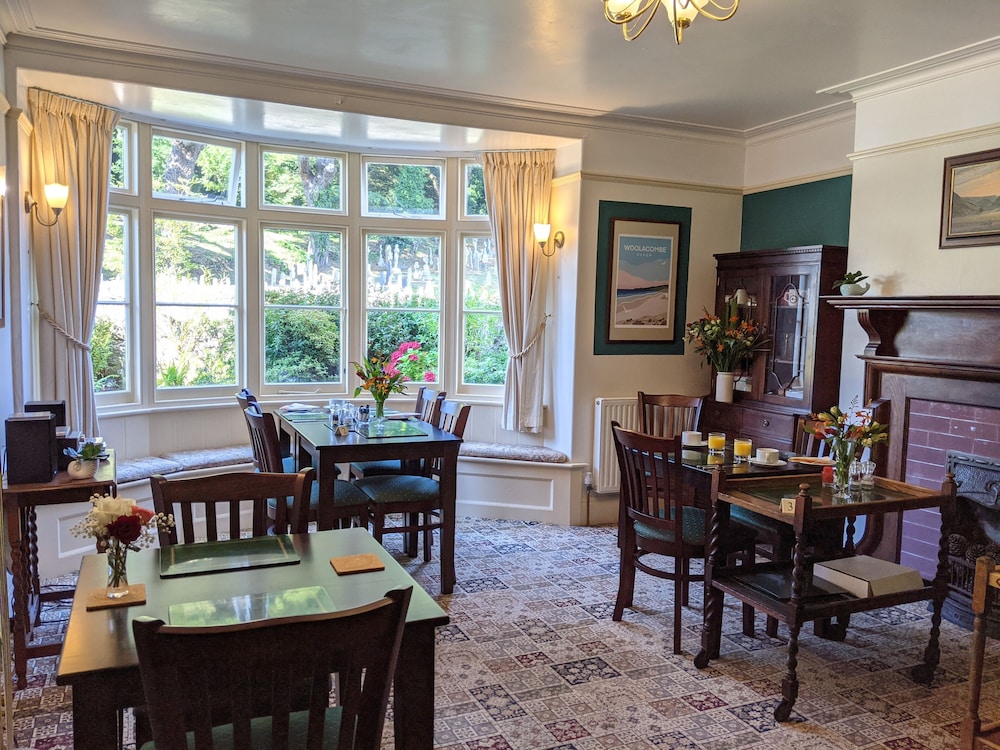 The Denes Guest House 26/50
