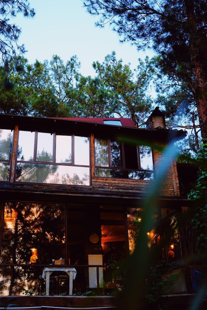 Kayserkaya Cottages & Camping 1/50