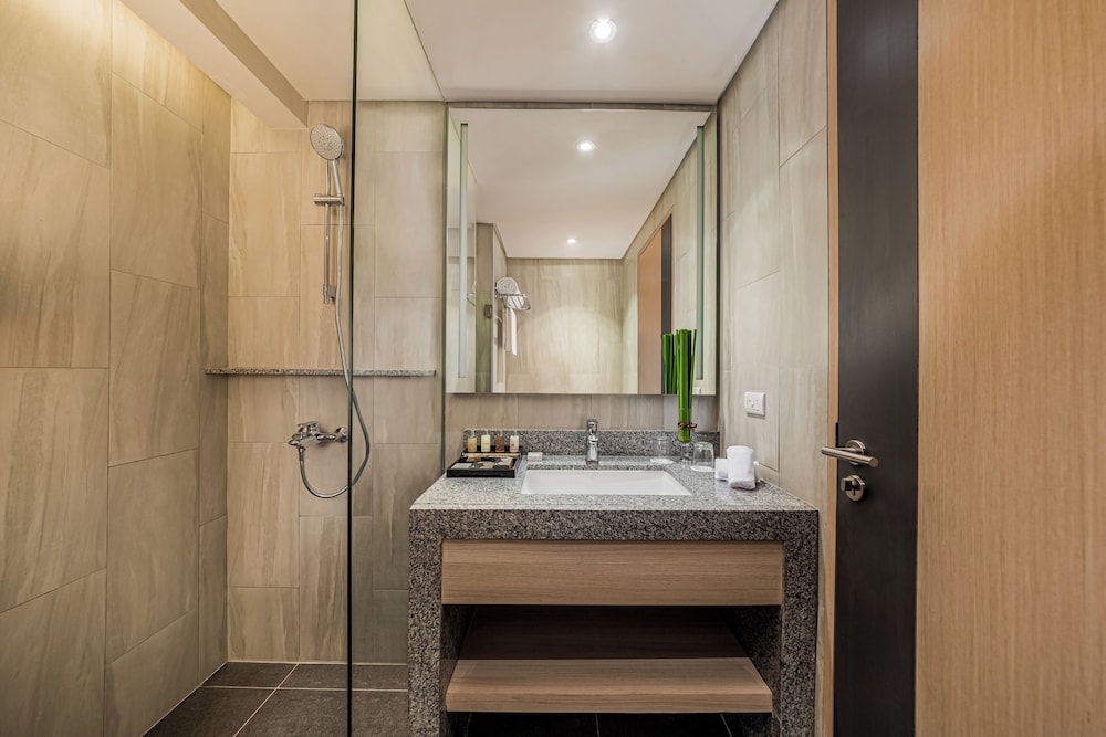 DELUXE, TWIN BEDS
