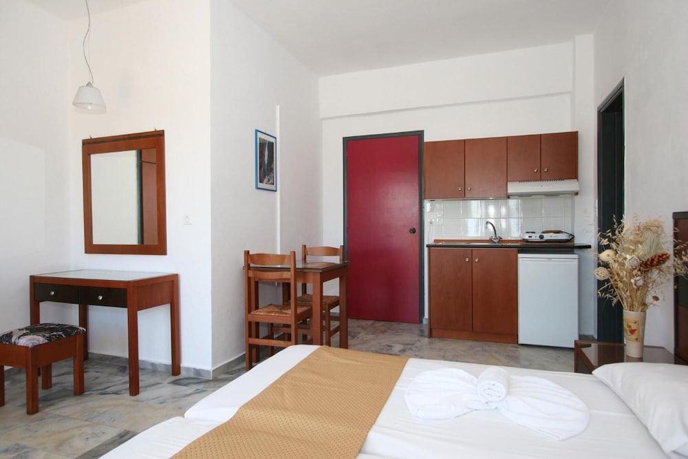 Nontas Hotel Apartaments 16/62