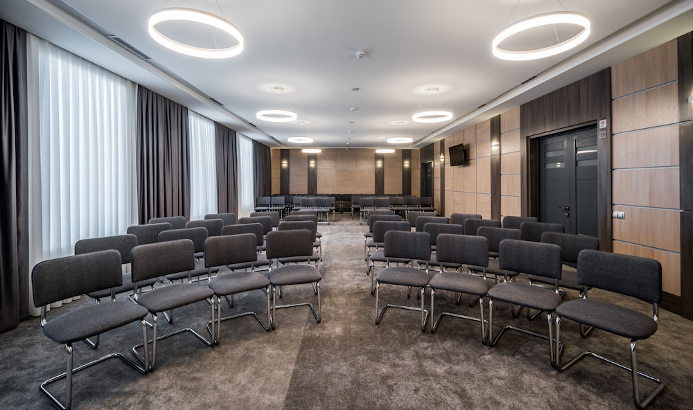 ASTER HOTEL GROUP 50/55