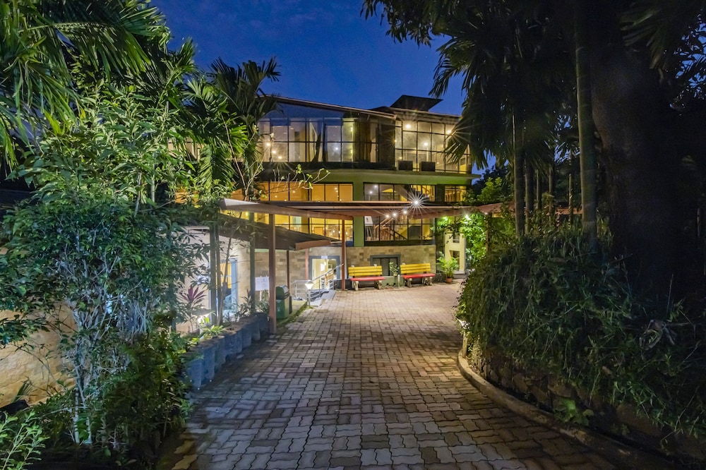 The Fern Silvanus Resort 2/64