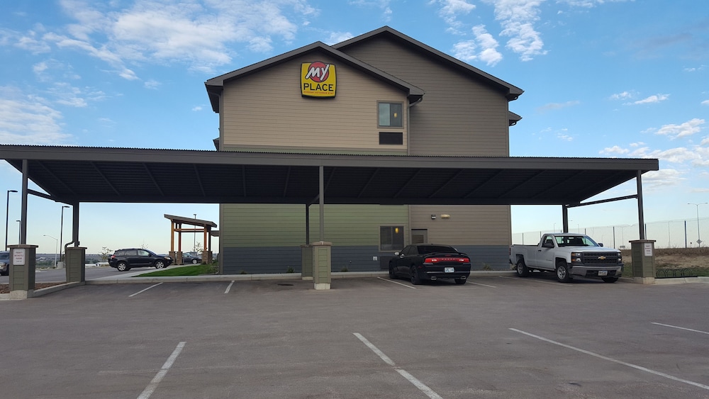 My Place Hotel Rapid City 33/44