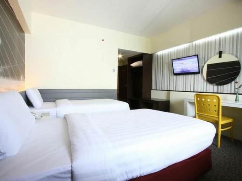 Rd Hotel 15/27