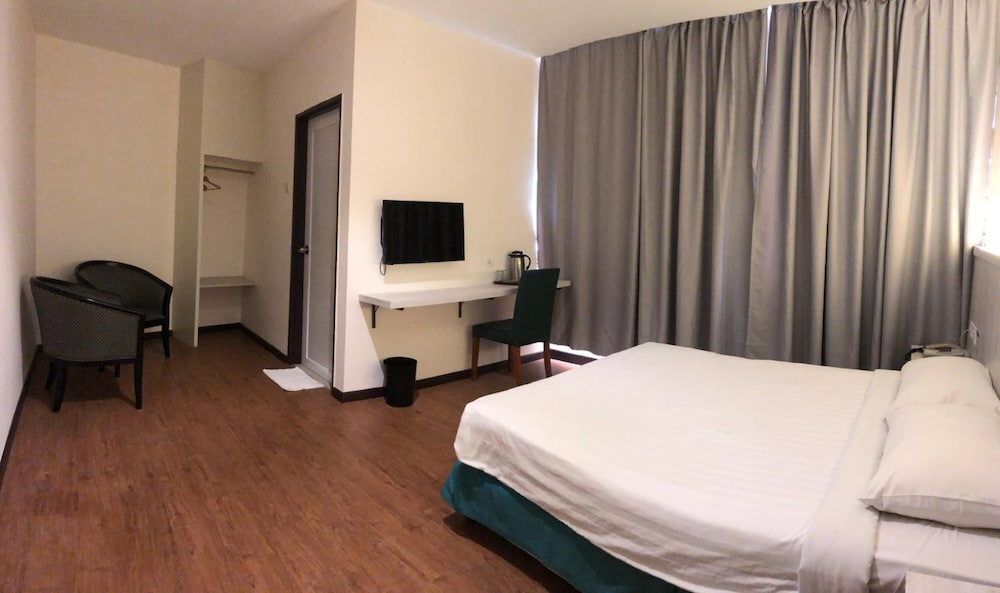 HOTEL REGAL MALAYSIA 17/58