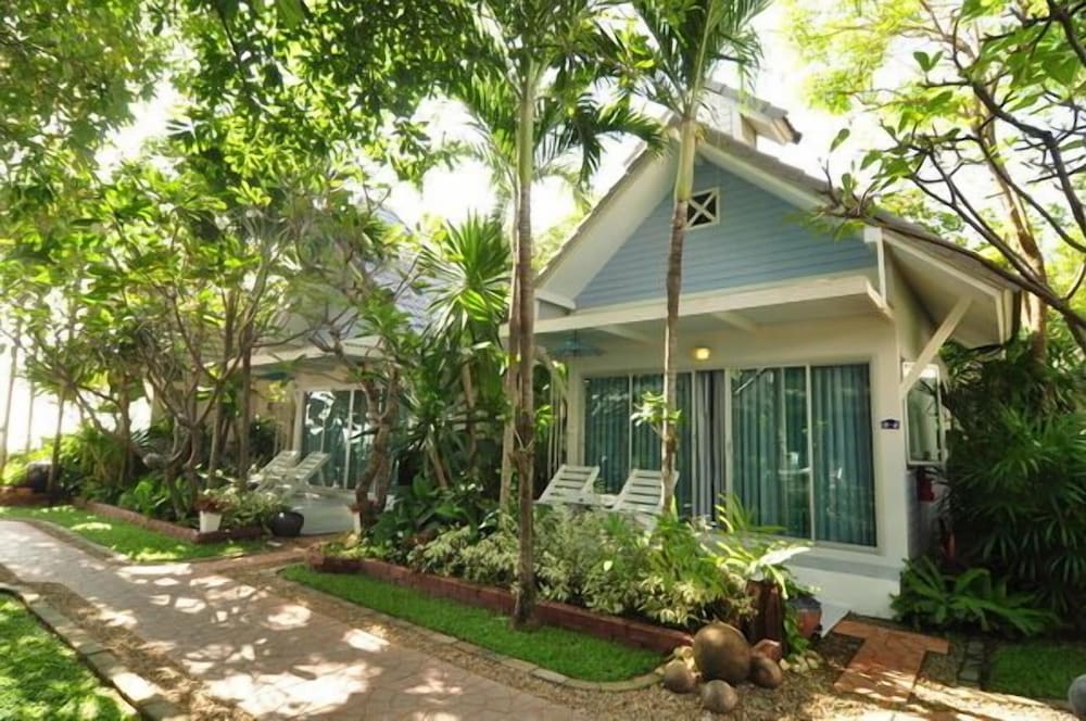 Blue Sky Resort photo1