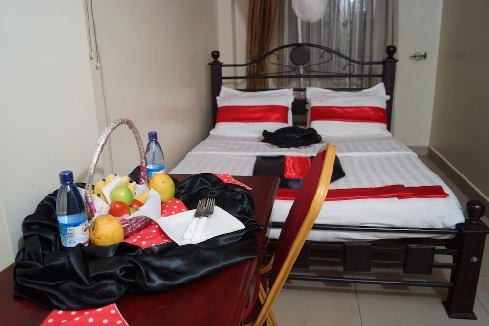 Kk Trust Hotel 23/27