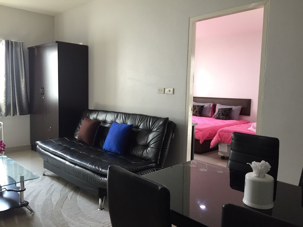 Connect Apartment 30/50