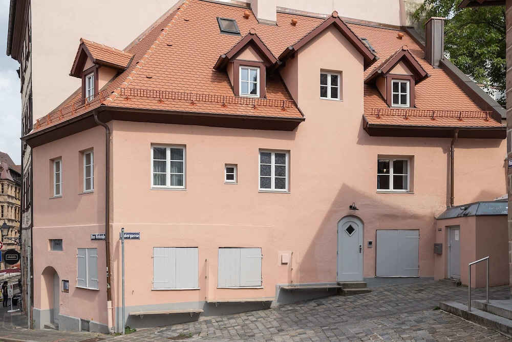 Oldtown Studios by dasPaul 1/30