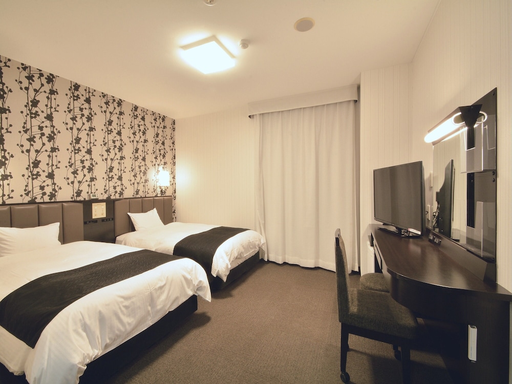 Room, Twin Beds