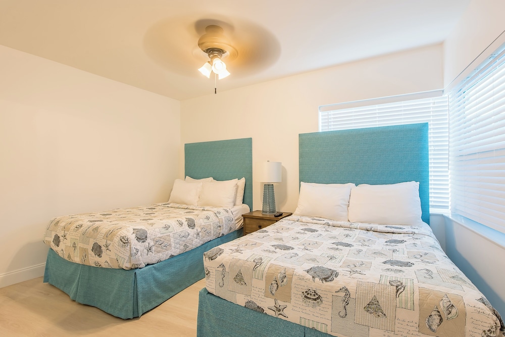 JUNIOR SUITE, DELUXE, DOUBLE BED