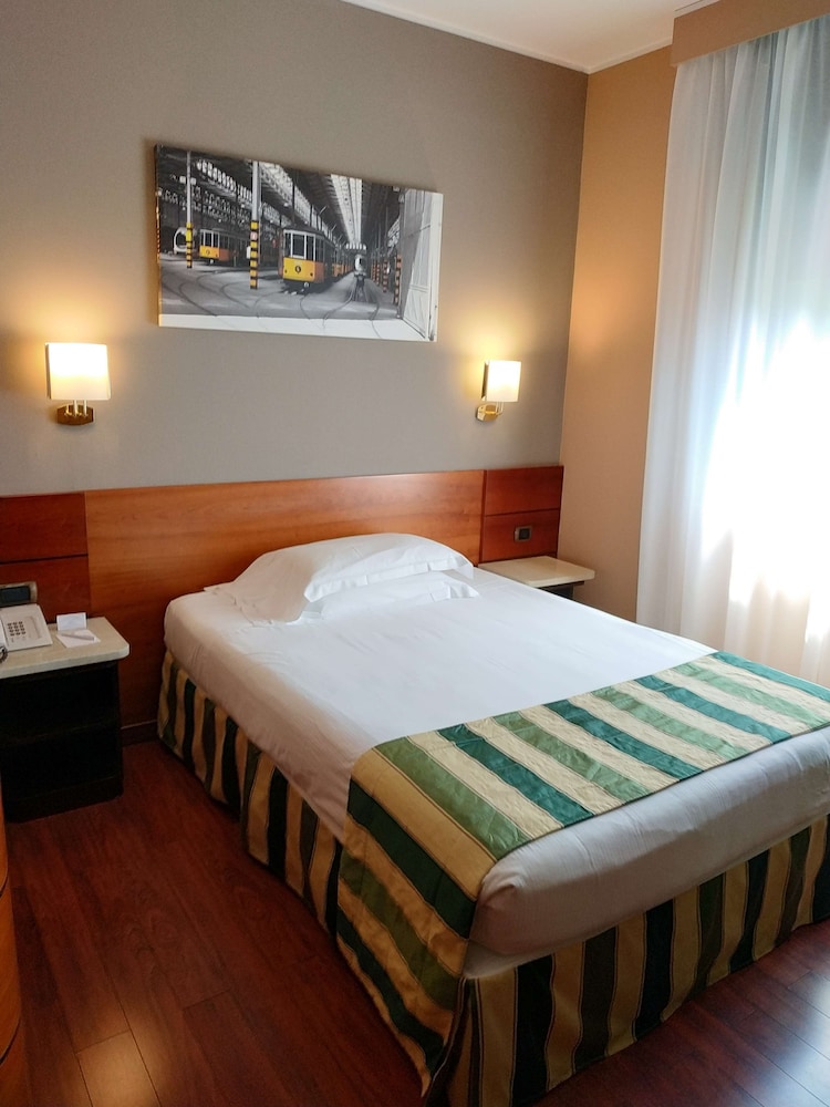 Hotel Mirage Sure Hotel Collection By Best Western 7/58