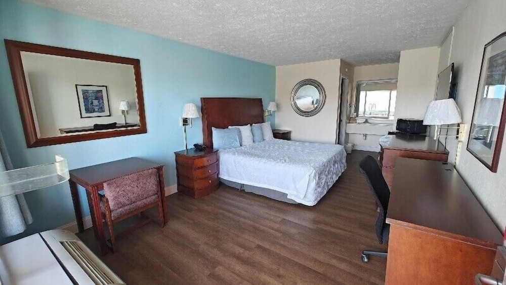 Travelodge by Wyndham Richmond Kentucky 10/35