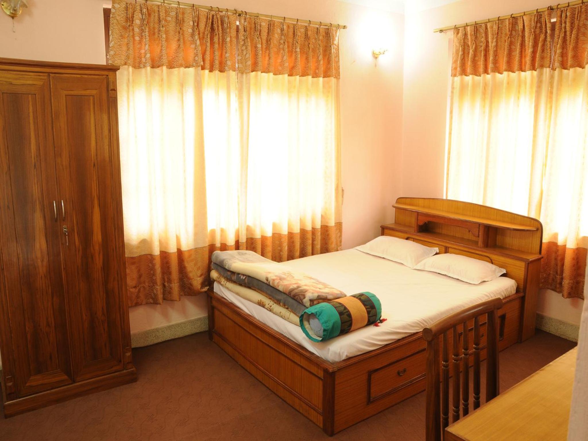 Eco Homestay 10/25
