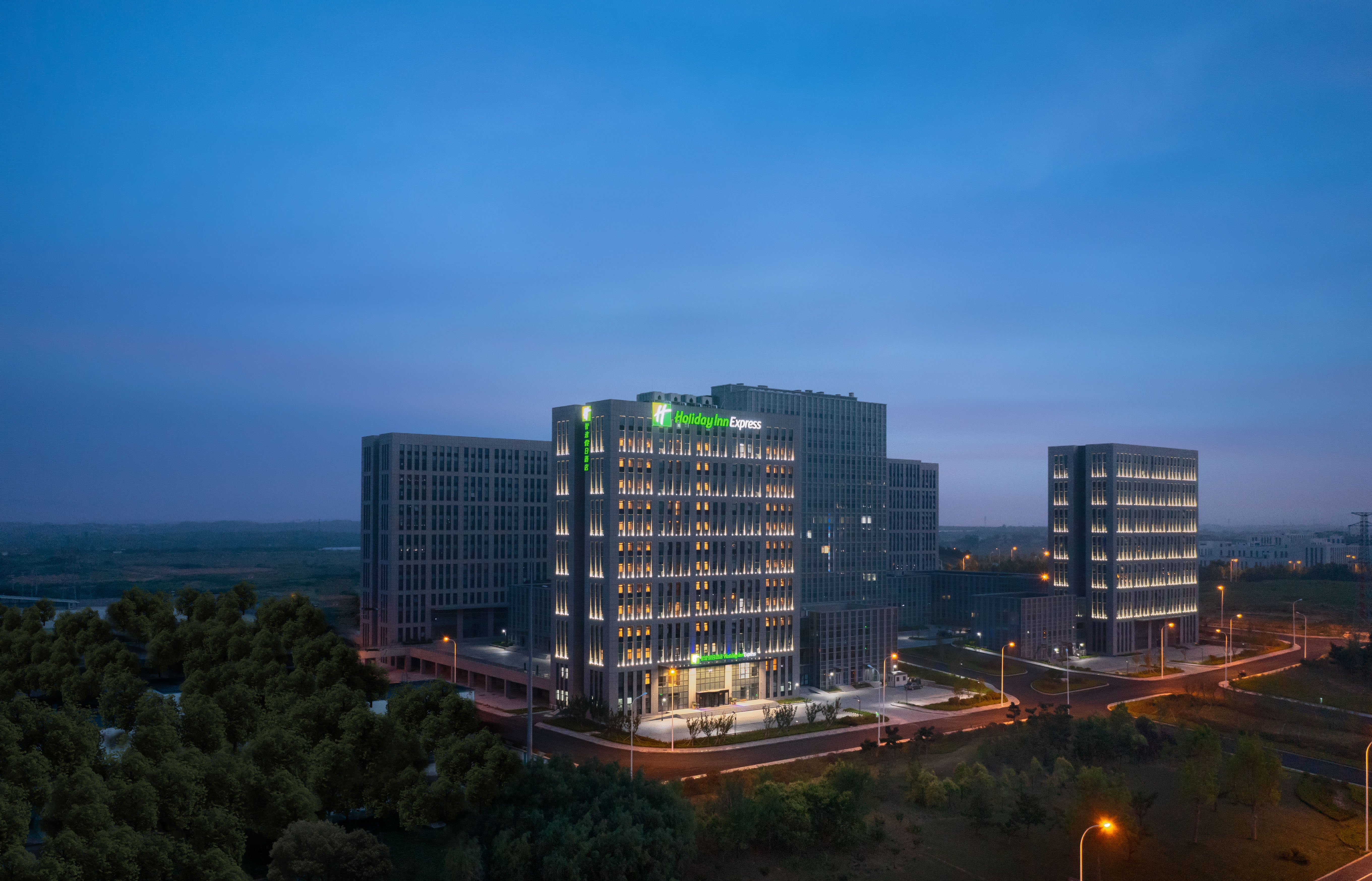 Holiday Inn Express Rongcheng Science and Technology Park 5/53