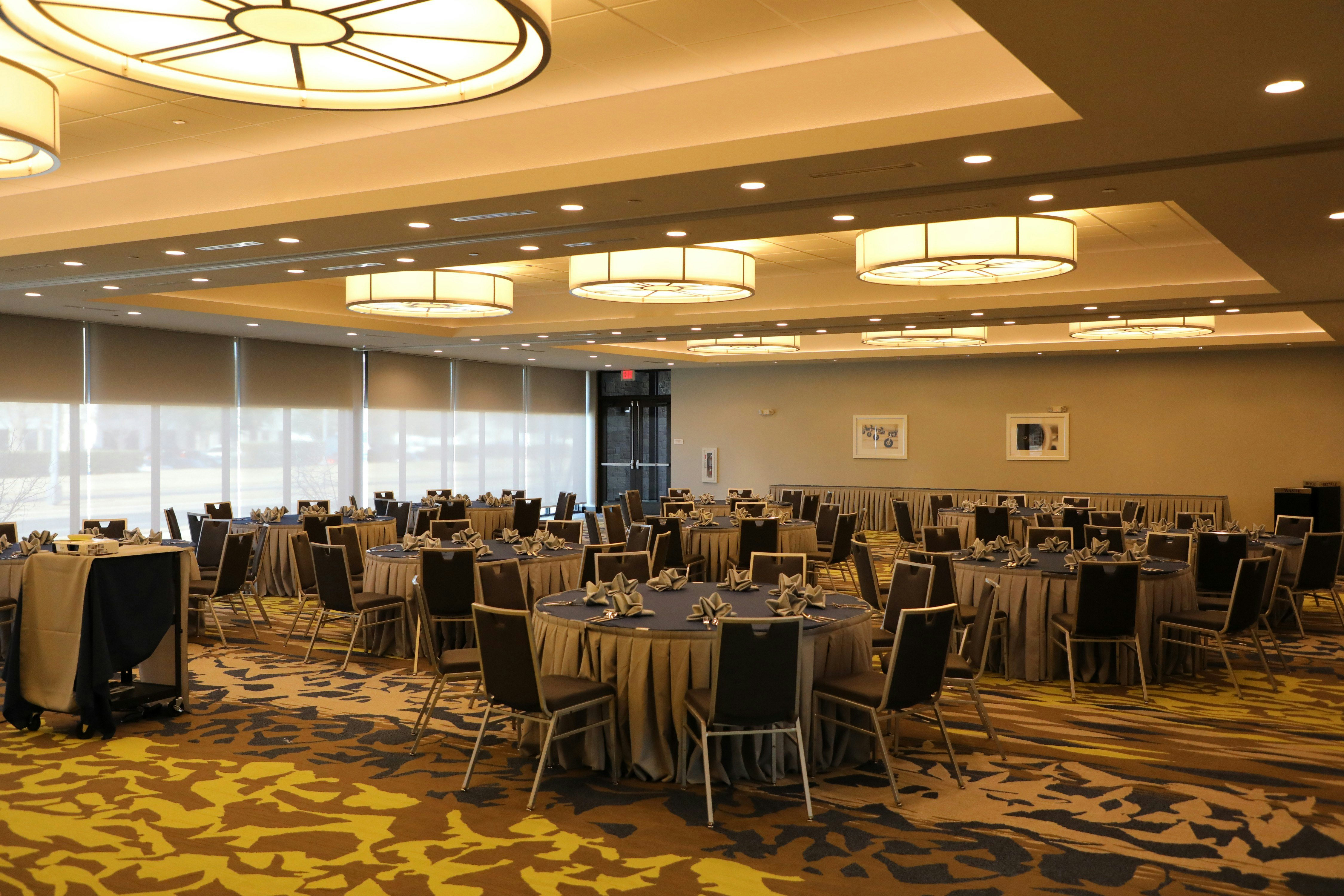 HILTON GARDEN INN AUSTIN AIRPORT 23/27