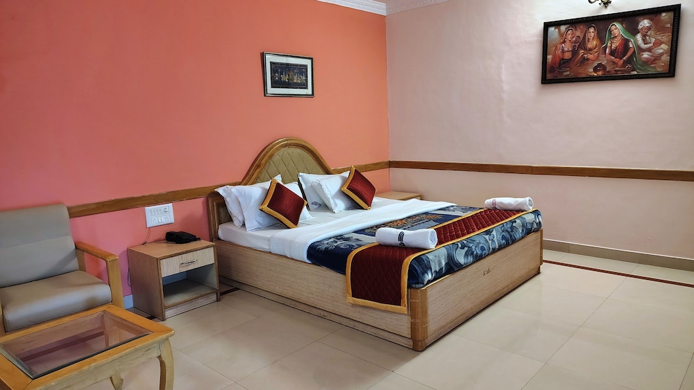 KISHKINDA HERITAGE RESORT 8/50